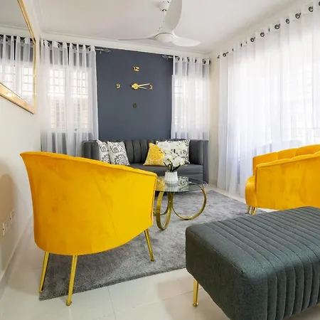 Luxury, Cozy Apartment Malecon / 3 Min Downtown